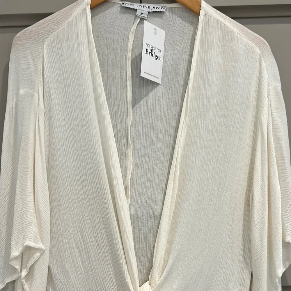 HYFVE White Tie-Front Shrug - Picture 3 of 11